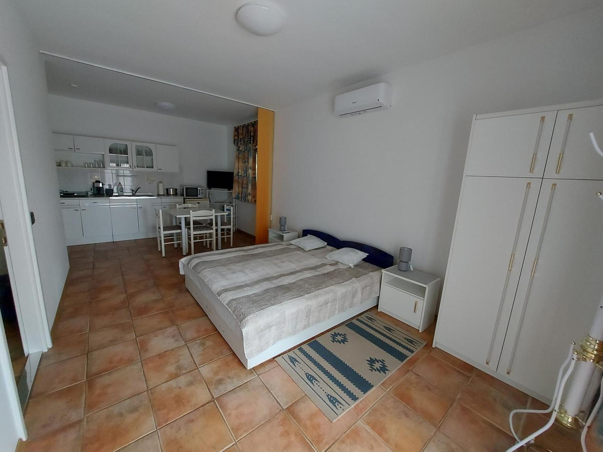 Istvan Apartmanok 케츨리 외부 사진