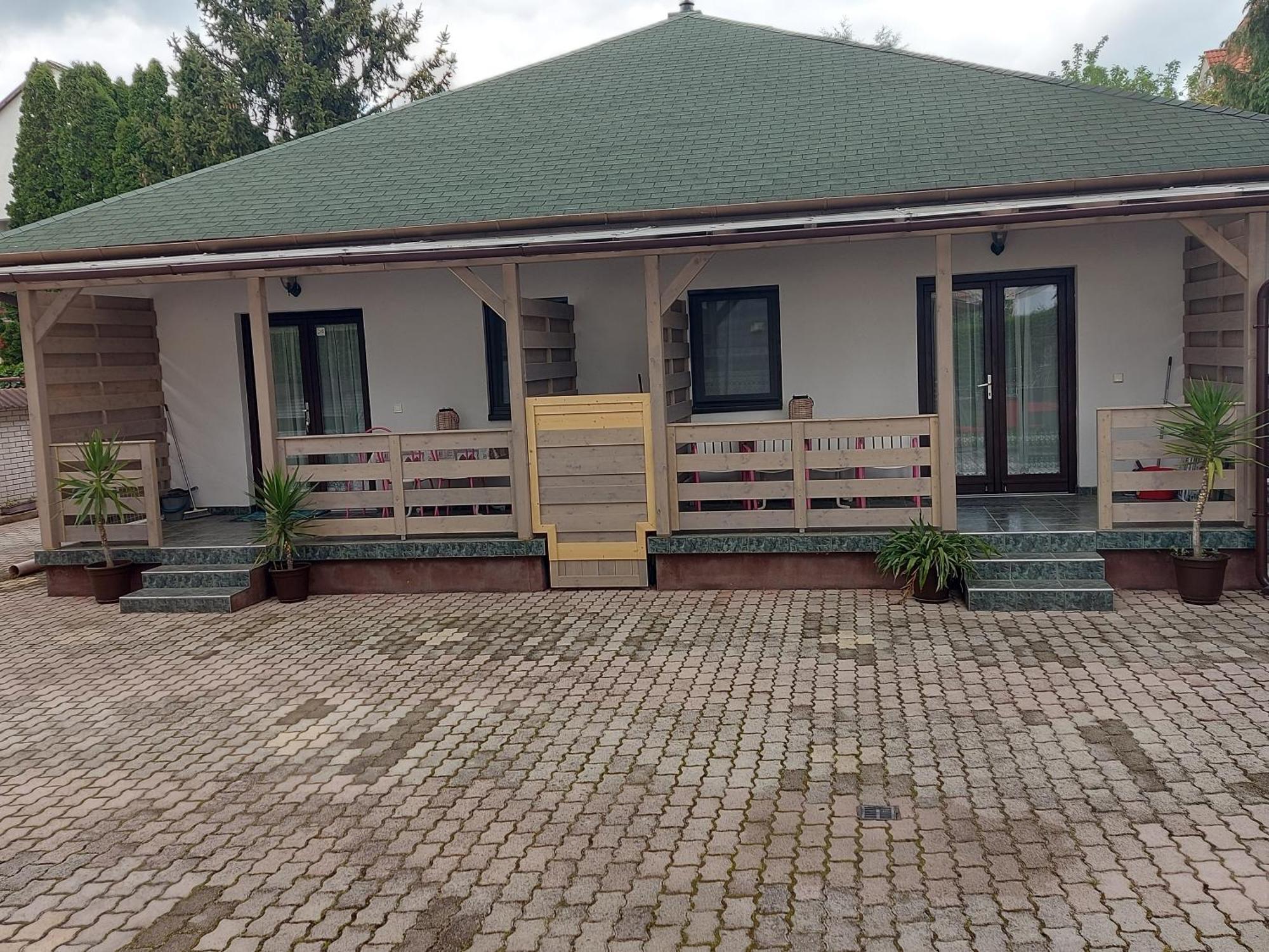Istvan Apartmanok 케츨리 외부 사진