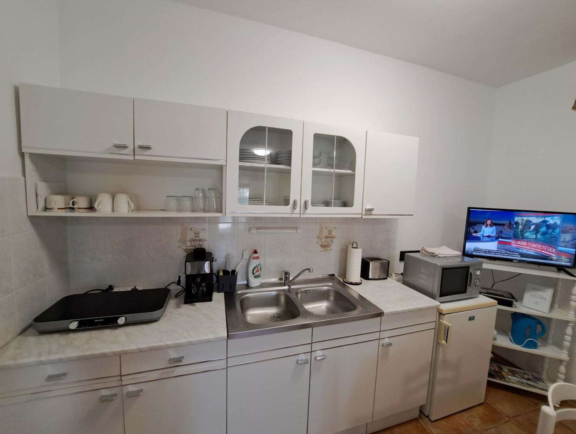 Istvan Apartmanok 케츨리 외부 사진