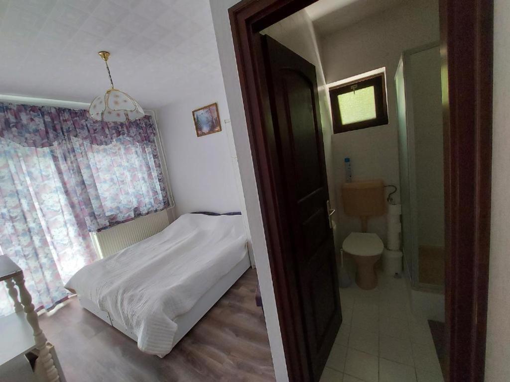 Istvan Apartmanok 케츨리 외부 사진
