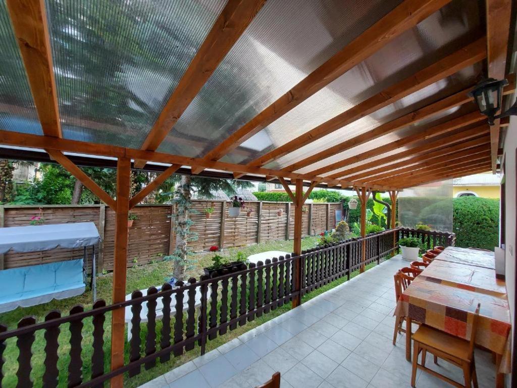 Istvan Apartmanok 케츨리 외부 사진